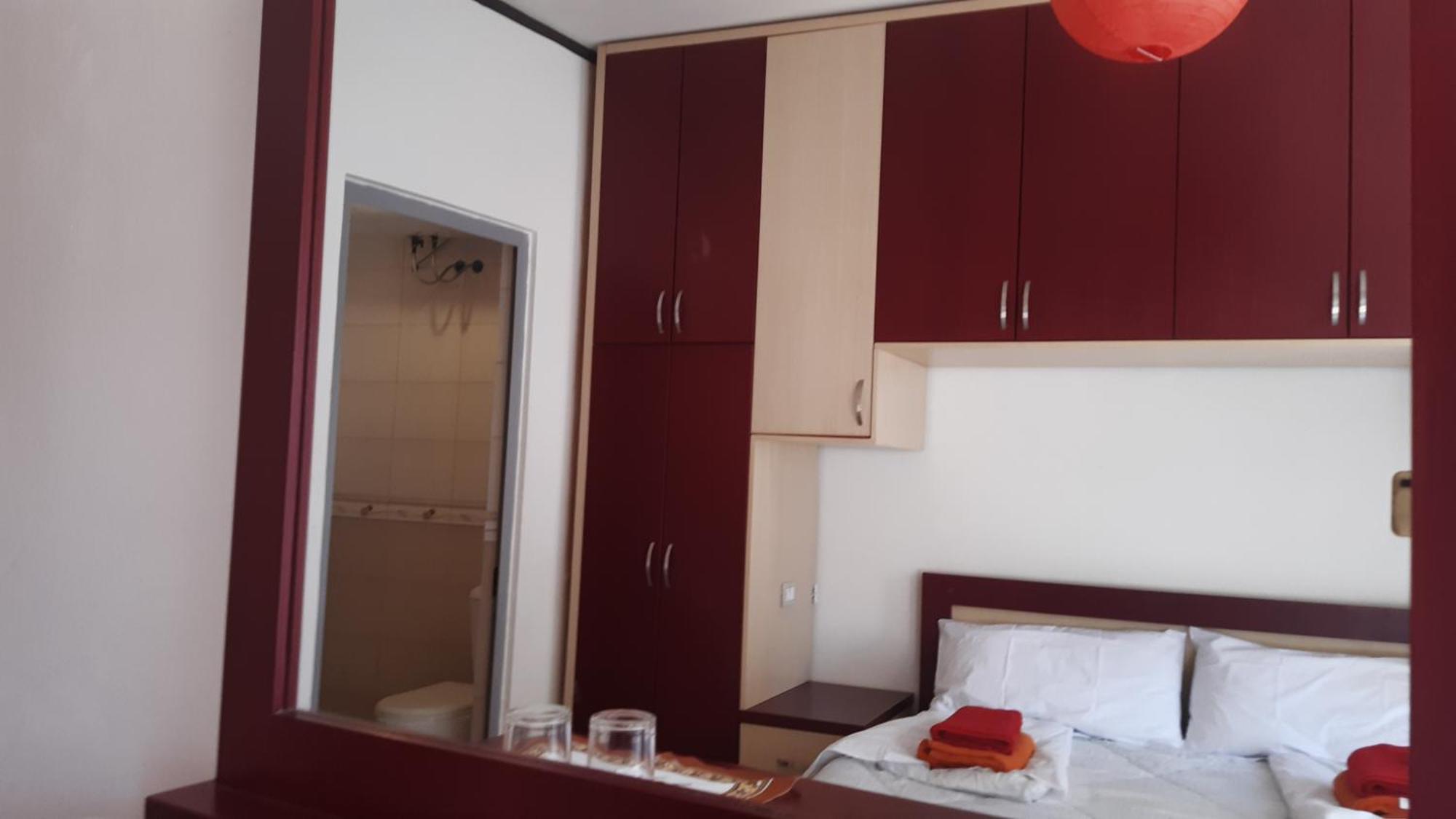Home Sweet Home - Guest House Yzberishti 部屋 写真